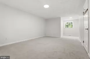 15247 Louis Mill Dr, Chantilly, VA 20151 - Photo 21