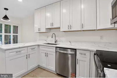 2236 Cartwright Place, Herndon, VA 20191 - Photo 11