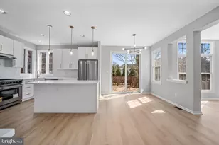 2373 Whitestone Hill Ct, Falls Church, VA 22043 - Photo 11