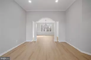 2373 Whitestone Hill Ct, Falls Church, VA 22043 - Photo 5