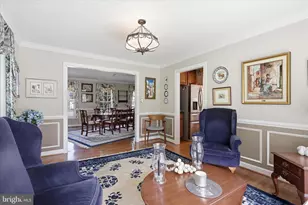 8521 Century Oak Ct, Fairfax Station, VA 22039 - Photo 9