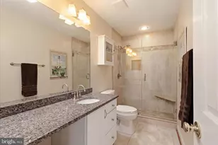 8521 Century Oak Ct, Fairfax Station, VA 22039 - Photo 31