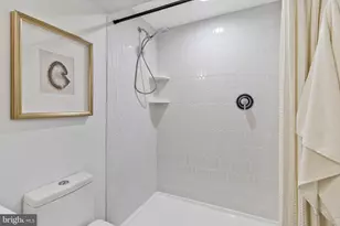 2249 Sweetbriar Dr, Alexandria, VA 22307 - Photo 51