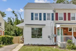 2249 Sweetbriar Dr, Alexandria, VA 22307 - Photo 1