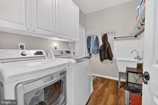 5126 Myrtle Leaf Dr, Fairfax, VA 22030 - Photo 37