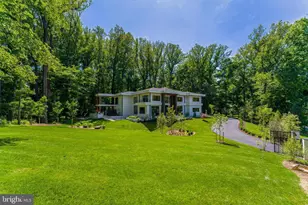 7841 Old Dominion Dr, McLean, VA 22102 - Photo 3
