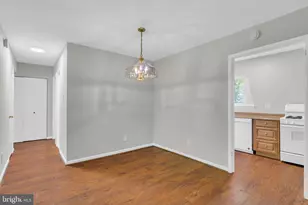 11620 Vantage Hill Rd, Reston, VA 20190 - Photo 9