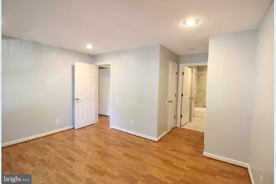 3901 Golf Tee Court #202, Fairfax, VA 22033 - Photo 15