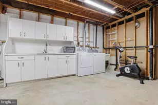 4630 Luxberry Dr, Fairfax, VA 22032 - Photo 33