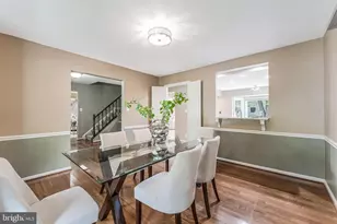 3316 Thorngate Dr, Herndon, VA 20171 - Photo 9