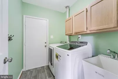 3316 Thorngate Drive, Herndon, VA 20171 - Photo 33