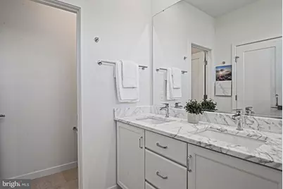 7382 Magarity Road, McLean, VA 22102 - Photo 23