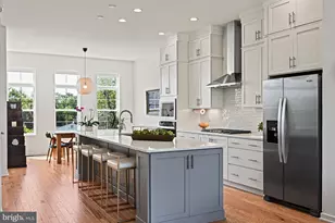 7382 Magarity Rd, McLean, VA 22102 - Photo 5