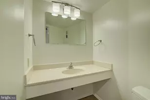 5904 Mt Eagle Dr, Alexandria, VA 22303 - Photo 13