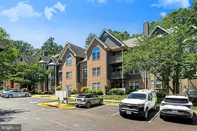 4126 Monument Court, Fairfax, VA 22033 - Photo 3