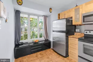 8603 Venoy Ct, Alexandria, VA 22309 - Photo 5
