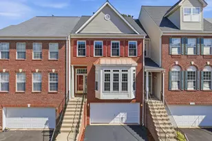 13110 Forest Mist Ln, Fairfax, VA 22033 - Photo 3