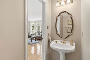 13110 Forest Mist Ln, Fairfax, VA 22033 - Photo 17