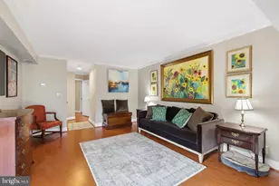 5903 Mt Eagle Dr, Alexandria, VA 22303 - Photo 15