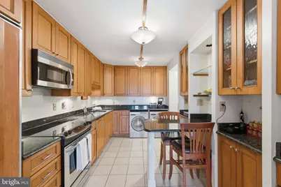 5903 Mount Eagle Drive #608, Alexandria, VA 22303 - Photo 9