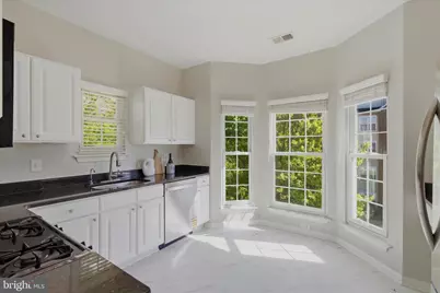 4139 Fountainside Lane #302, Fairfax, VA 22030 - Photo 9