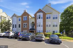 4139 Fountainside Ln, Fairfax, VA 22030 - Photo 37