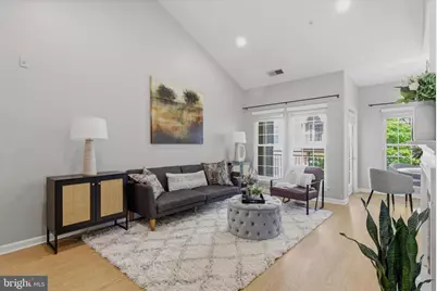 4139 Fountainside Lane #302, Fairfax, VA 22030 - Photo 3