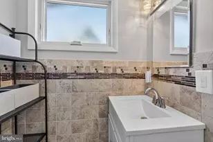 8904 Stratford Ln, Alexandria, VA 22308 - Photo 37