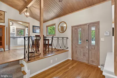 8904 Stratford Lane, Alexandria, VA 22308 - Photo 11