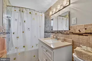 8904 Stratford Ln, Alexandria, VA 22308 - Photo 43