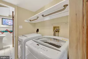 8904 Stratford Ln, Alexandria, VA 22308 - Photo 49