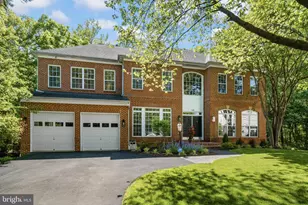 7136 Ayers Meadow Ln, Springfield, VA 22150 - Photo 13