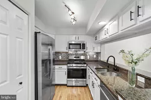 6557 Cypress Point Rd, Alexandria, VA 22312 - Photo 7