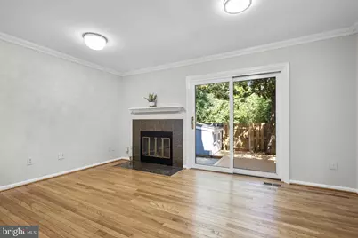 6557 Cypress Point Road, Alexandria, VA 22312 - Photo 9