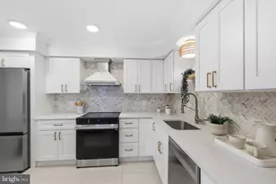 7431 Hallcrest Dr, McLean, VA 22102 - Photo 11