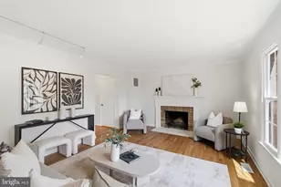 7431 Hallcrest Dr, McLean, VA 22102 - Photo 5
