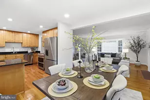 6824 Felix St, McLean, VA 22101 - Photo 15