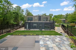 7404 Sportsman Dr, Falls Church, VA 22043 - Photo 71
