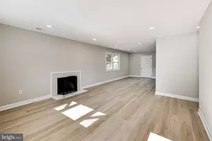 4102 Zion Ct, Alexandria, VA 22312 - Photo 3