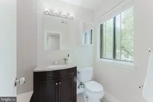 2840 Jermantown Rd, Oakton, VA 22124 - Photo 13