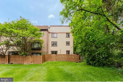 2840 Jermantown Road #45, Oakton, VA 22124 - Photo 3