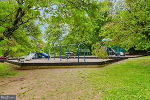 2840 Jermantown Rd, Oakton, VA 22124 - Photo 27