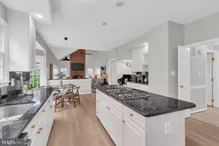 8006 Comerford Dr, Fairfax Station, VA 22039 - Photo 19