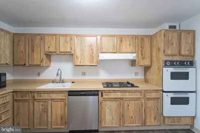 8370 Greensboro Drive #705, McLean, VA 22102 - Photo 11