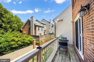 7595 Chrisland Cove, Falls Church, VA 22042 - Photo 29