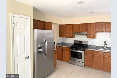 4216 Fox Lake Drive, Fairfax, VA 22033 - Photo 7