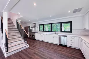 7405 Sportsman Dr, Falls Church, VA 22043 - Photo 13