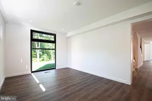7405 Sportsman Dr, Falls Church, VA 22043 - Photo 25