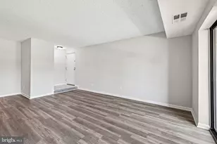 10225 Valentino Dr, Oakton, VA 22124 - Photo 19