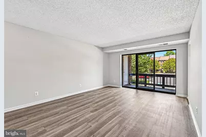10225 Valentino Drive #7212, Oakton, VA 22124 - Photo 5